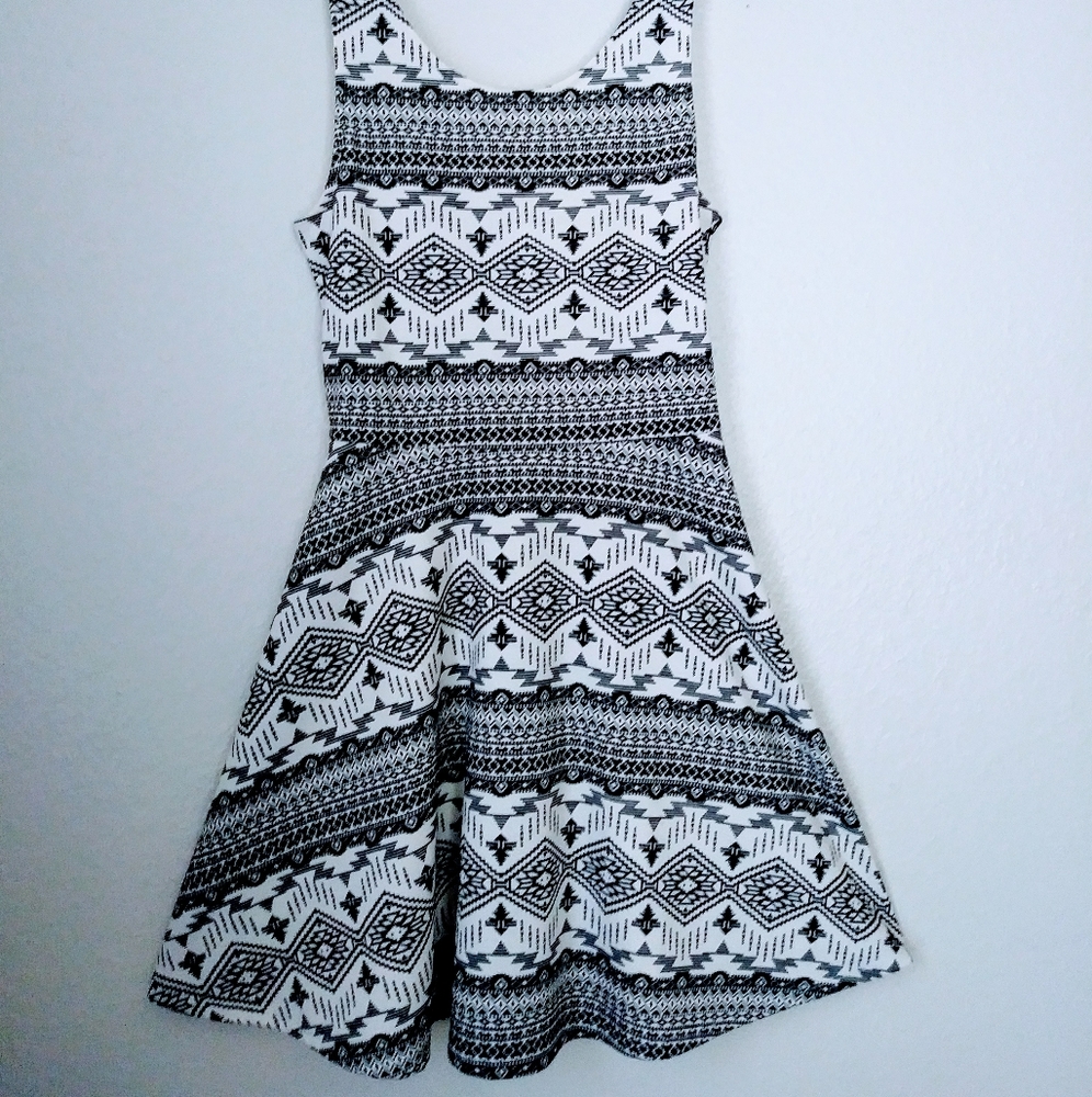 H&M cream and black print tank dress
